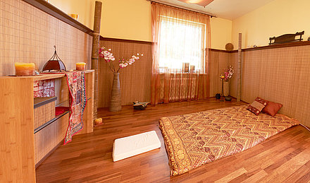 Das sogenannte Thai-Zimmer, speziell eingerichtet für die Wellnessbehandlungen.  